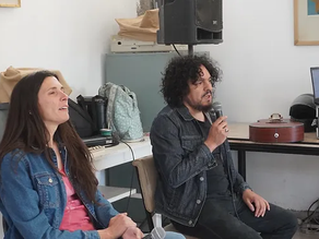 El cantante de la banda Bela Lugosi brindó un taller en nuestro departamento