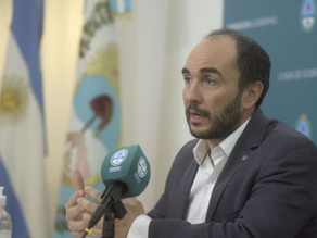 Los docentes que realicen cinco días de paro, tendrán el “doble descuento”