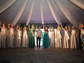 Mirá las fotos!: Anoche, en Bowen, se presentaron la candidatas al cetro departamental