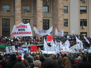 Alivio para Rodolfo Suarez: el SUTE aprobó la oferta salarial y canceló el paro