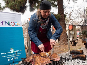Campeonato Federal de Asado: Betiana Villa se prepara para el evento en Buenos Aires
