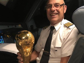 Quién es el mendocino que trajo a Messi y compañía al país tras la obtención de la Copa del Mundo
