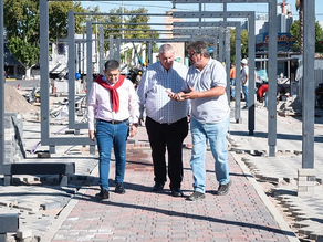 El Int. Marcolini y el Sec. de Obras Públicas Jorge Pérez visitaron el futuro Parque del Artesano