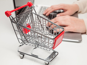Restricciones: la AFIP redujo el tope máximo para compras online en el exterior