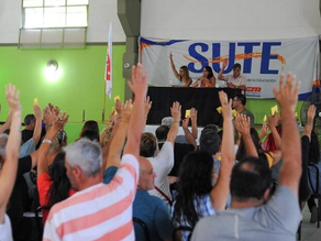 El SUTE aceptó la propuesta salarial del Gobierno: en qué consiste