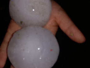 Fotos : el granizo volvió a castigar el Este provincial