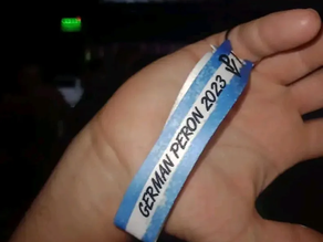 Rumbo a las elecciones 2023, los precanditados ya tienen su merchandising