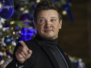 Jeremy Renner, estrella de Marvel, se encuentra en estado crítico tras sufrir un accidente