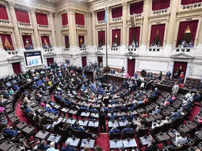 El presidente llamó a sesiones extraordinarias en el Congreso