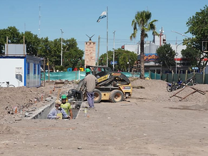 Avanza la obra del Paseo del Artesano e Informador Turístico del Km 0