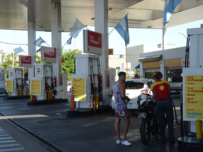 Shell aumentó sus combustibles más de 5%: estos son los nuevos precios en Mendoza, sigue YPF