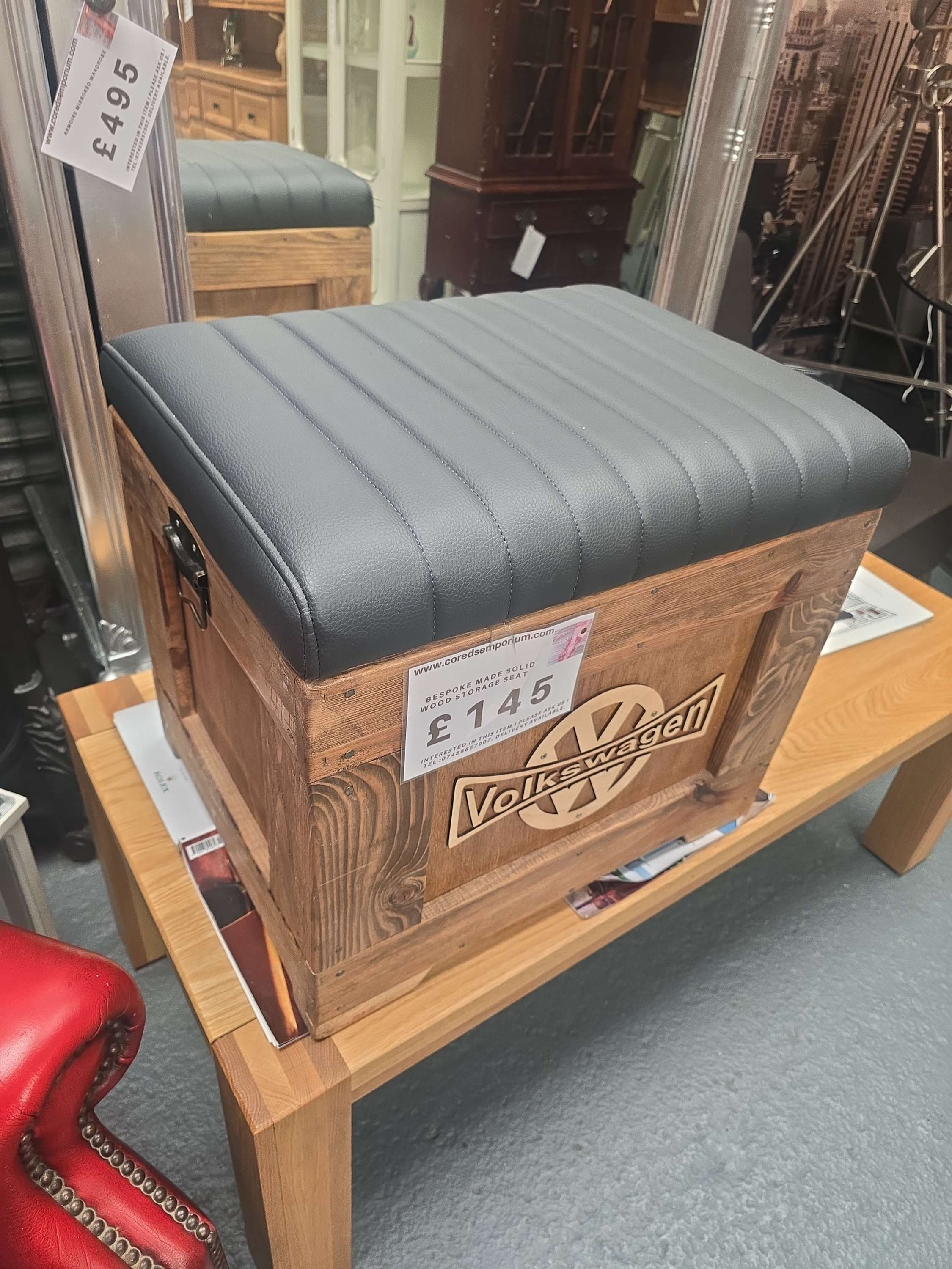 Storage seat box 