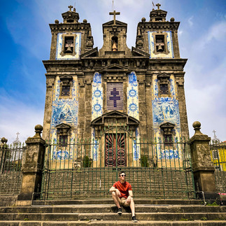 Blue-and-white beauty, Church of Saint Ildefonso.