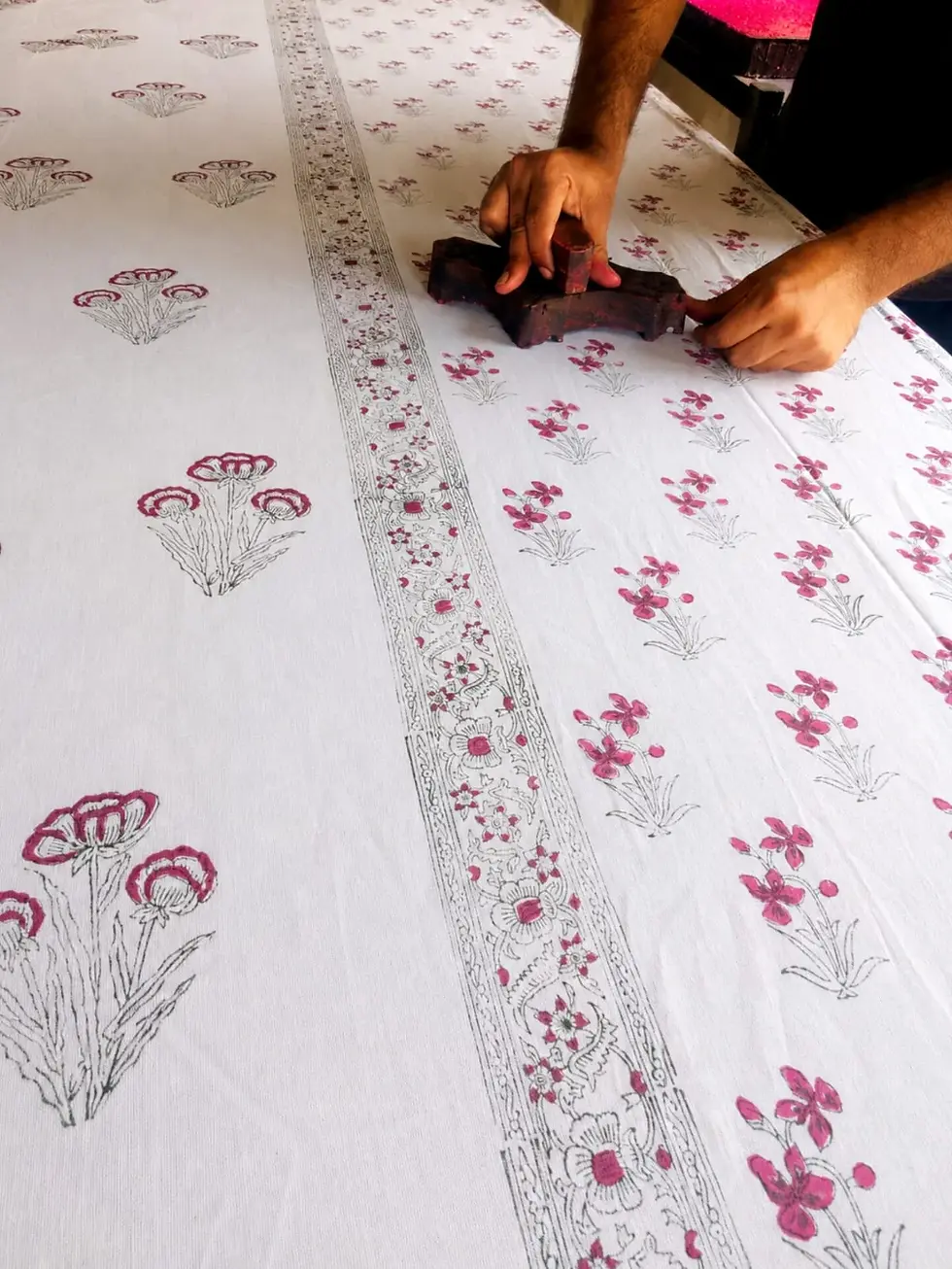 Home_Hands (3).webp