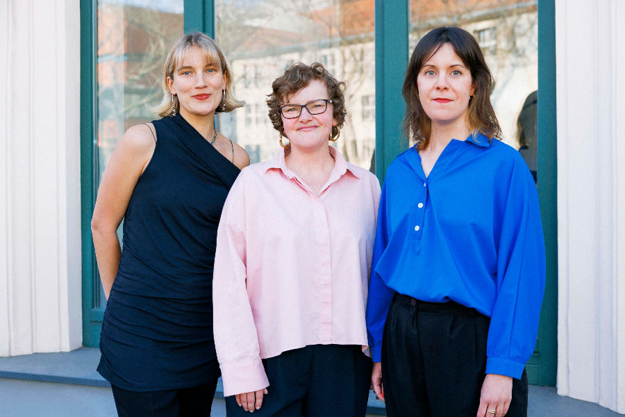 MEWEM_Team_01_low res_kathleenpracht-6307_edited.jpg