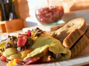 Bacon Cheeseburger Omelet