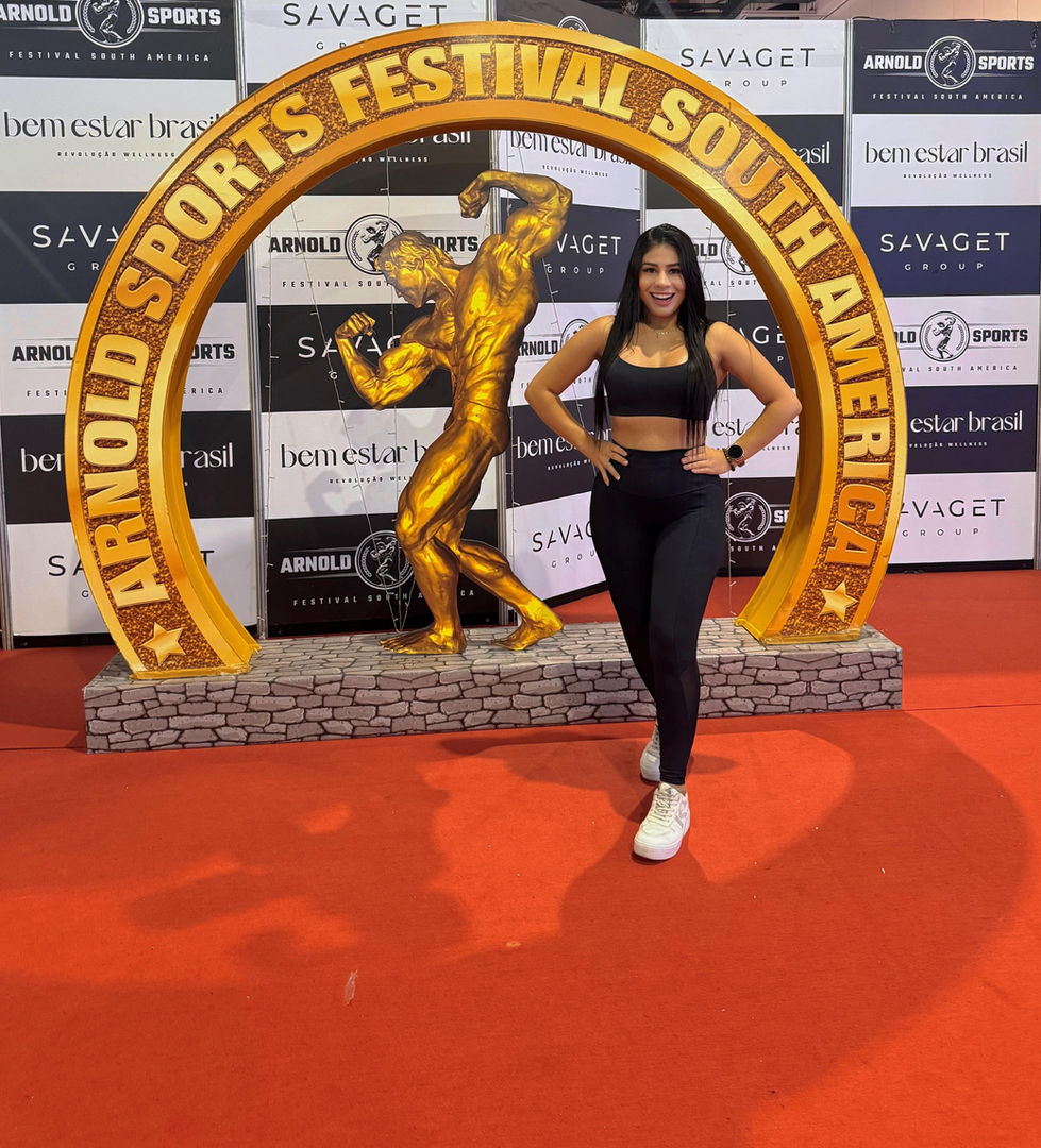 Suzane S Moraes 4