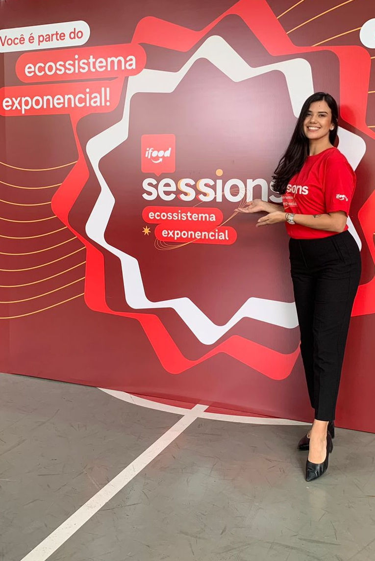 Caroline Eleotério8