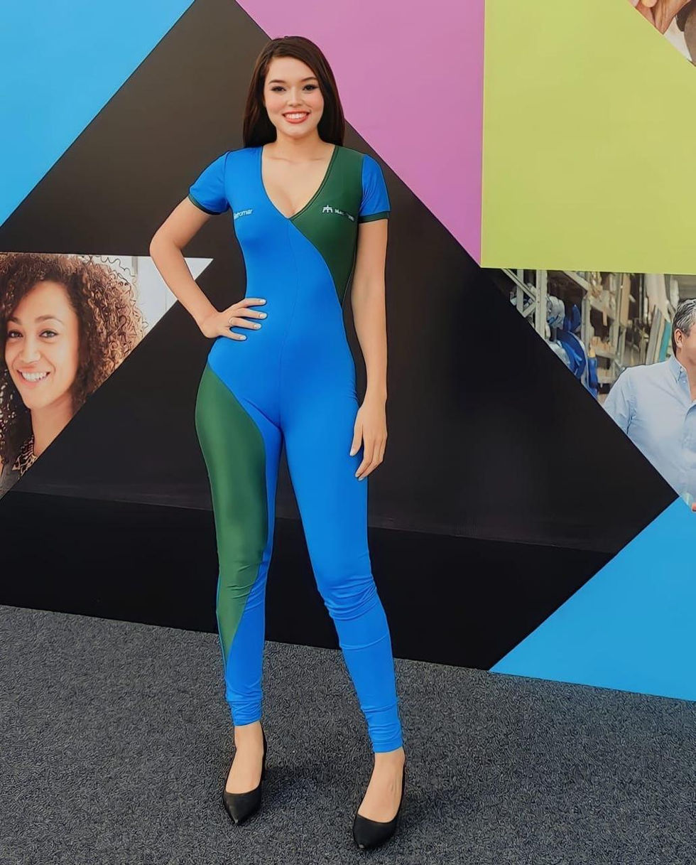 Amanda Centurion 4