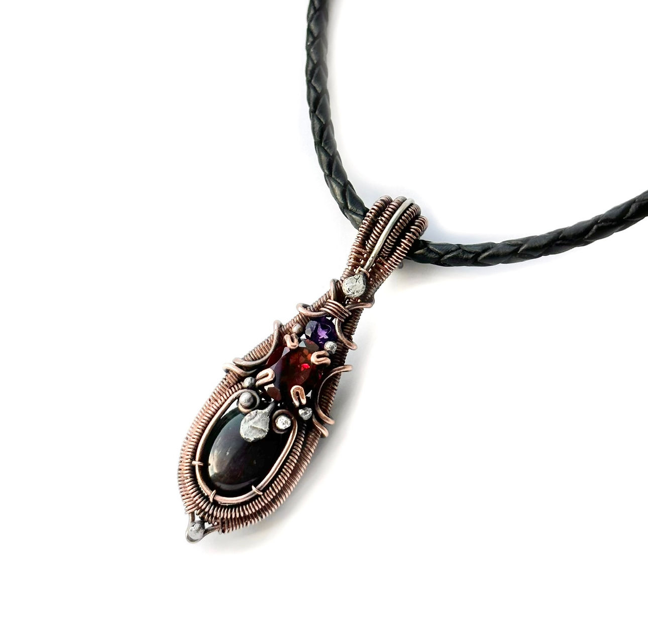 “Lukretsia” Pendant with Moss Agate, Amethyst, Garnet in 925 Silver and Copper