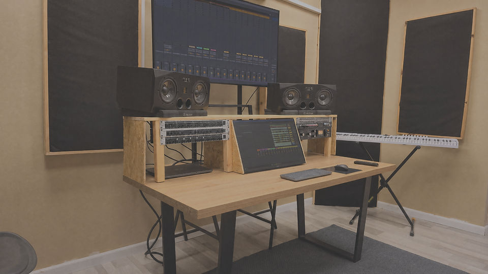 NEW STUDI_edited.jpg