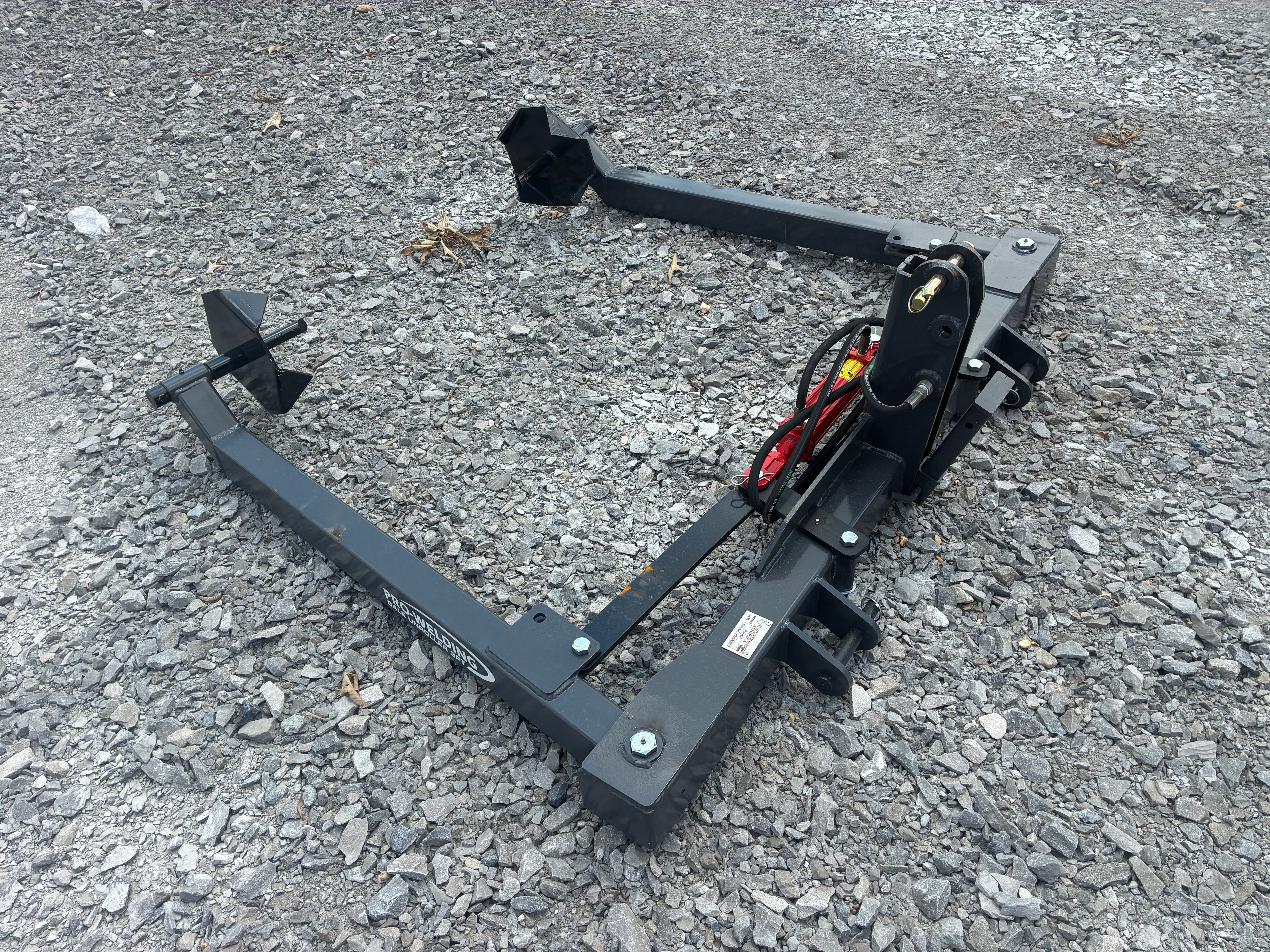 Hydraulic 3 point Hay Unroller 