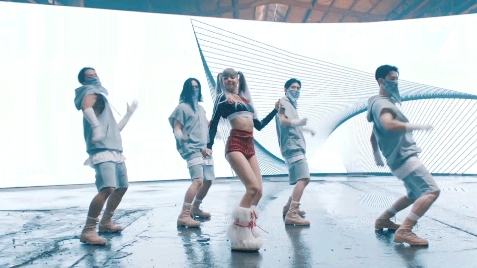 lisa-money-kat1.gif