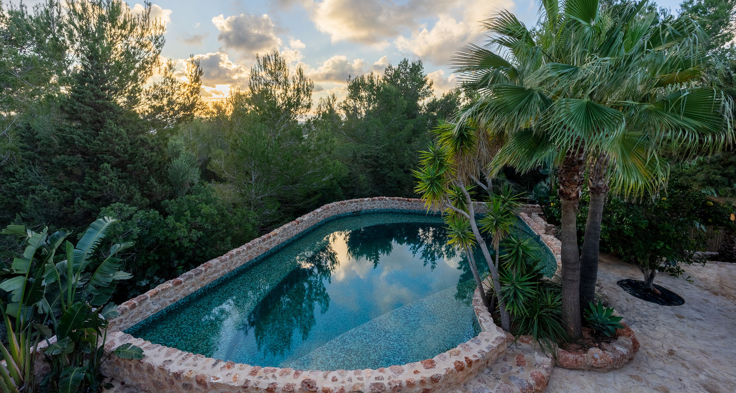 SWIMMING POOLS