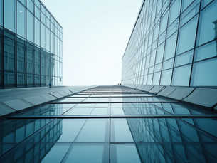 Exploring Growth-Focused Investment Funds in the UK