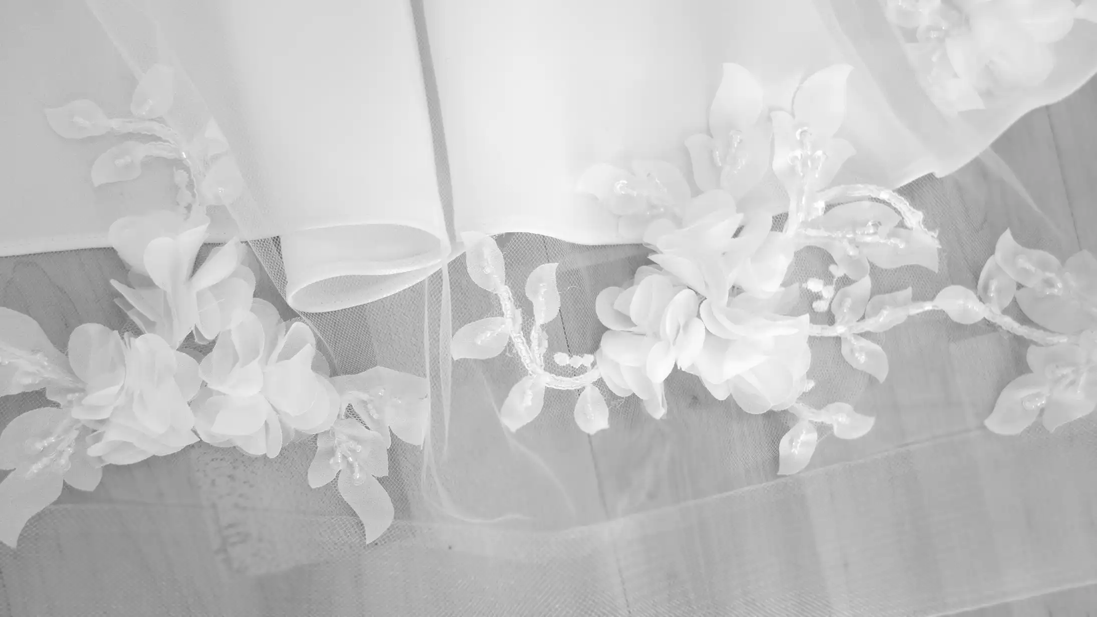 luxury bespoke custom veil 3d flowers blucher crinoline margo stankova bridal