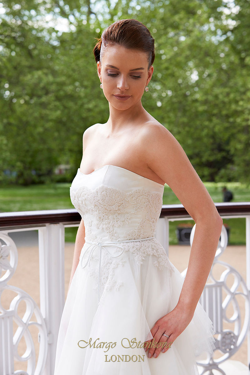 couture luxury pearl beaded wedding dress princess