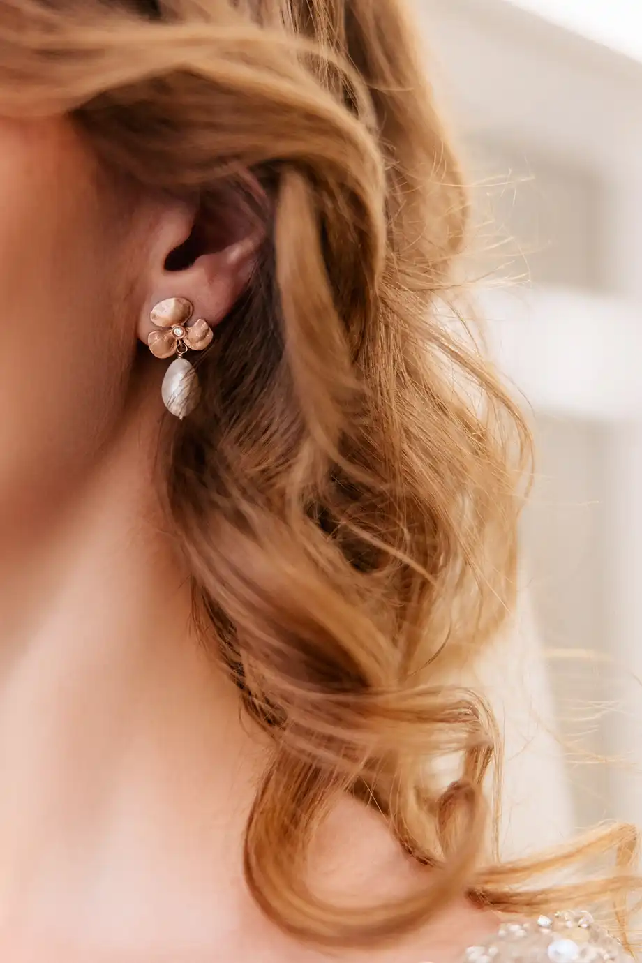 pearl wedding earrings bridal accessories