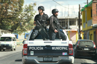 Ciudadanos y policía de Apizaco detienen a presunto delincuente