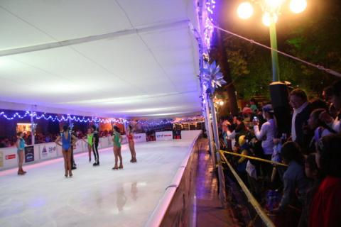 Espectaculo sobre Hielo Ayuntamiento Tlaxcala 3.jpg