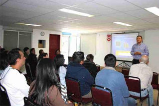 Impartió seminario de actualización el Centro Tlaxcala de Bilogía de la Conducta de la UAT