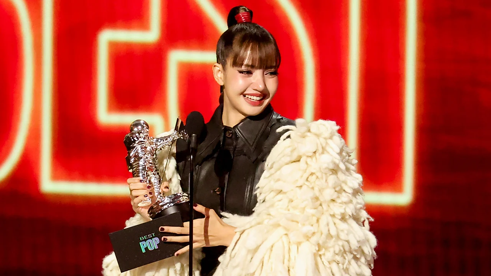 blackpink lisa break down in tears after making mtv vma history details