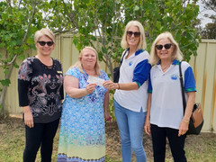 Bogan Bingo donation to Pat Thomas House