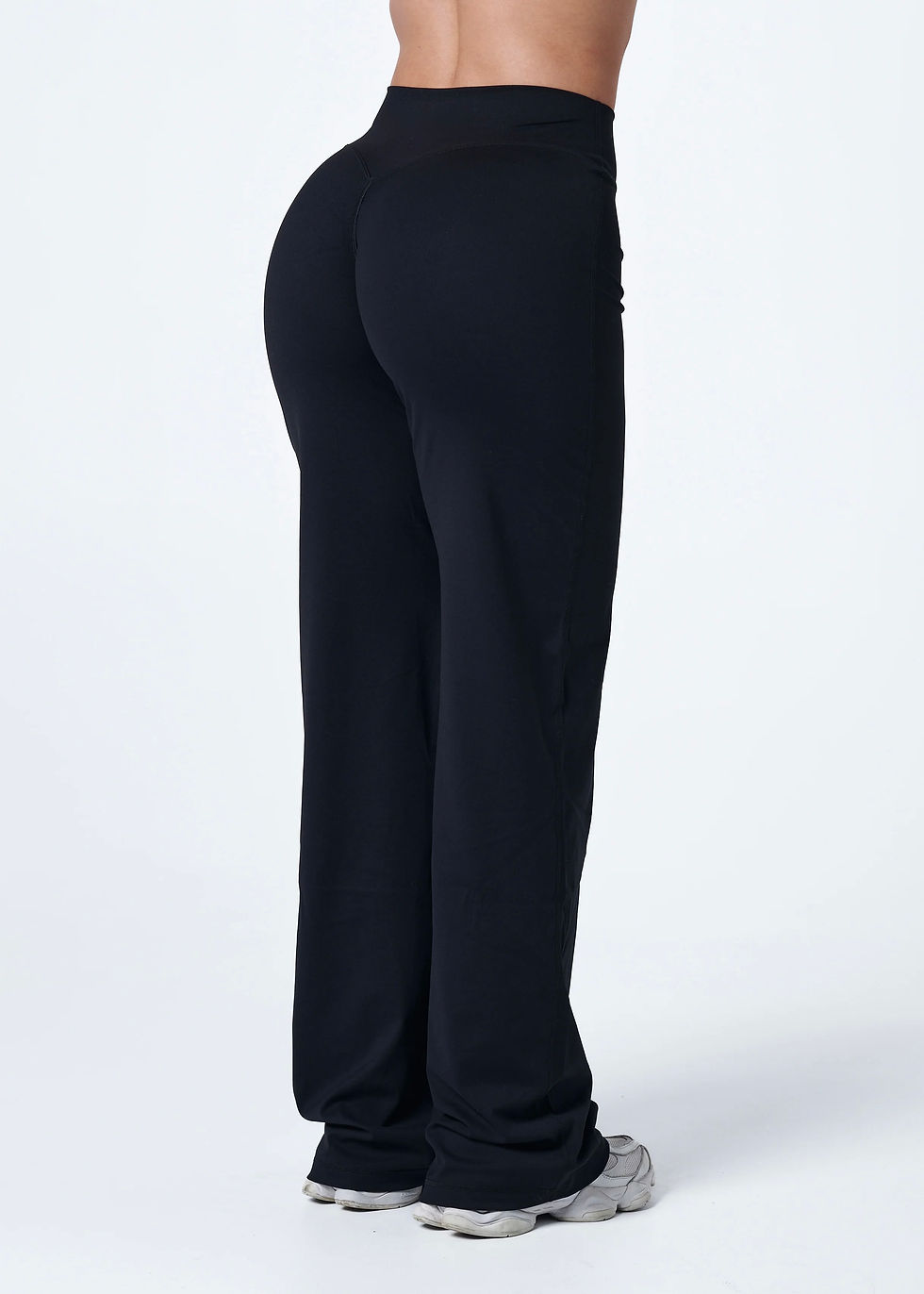 Thumbnail: Straight leg black leggings 