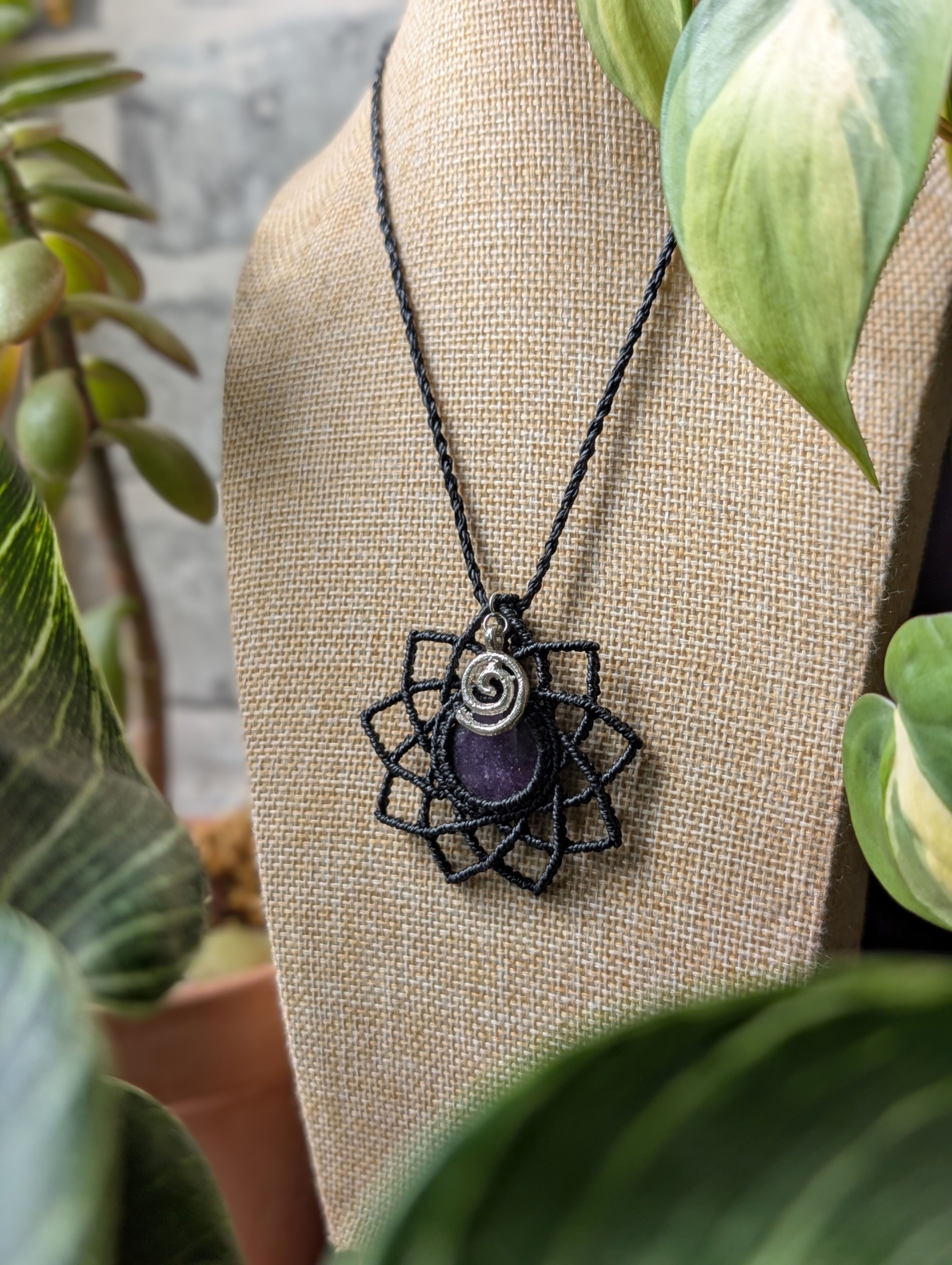 Lepidolite 'Infinity' Mandala Necklace