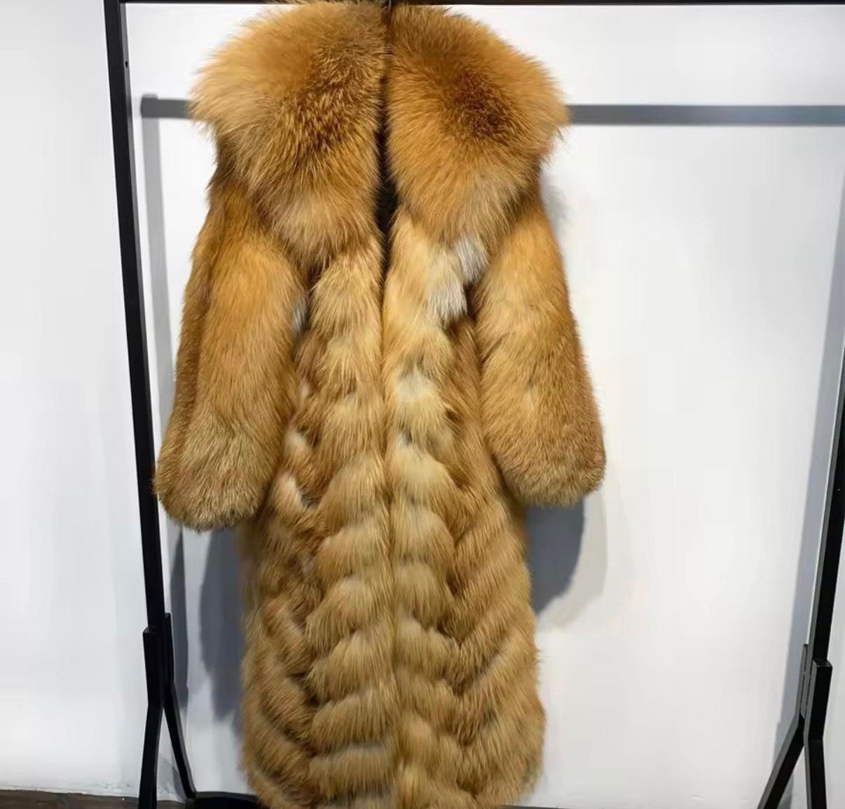 The Whitney | 100% Fox Fur