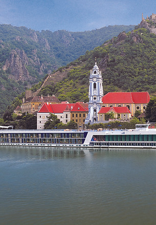 BELLA_exterior.jpg