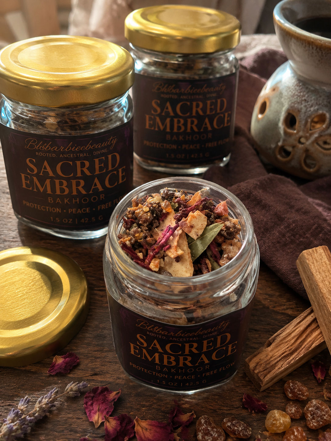 Sacred Embrace Bakhoor