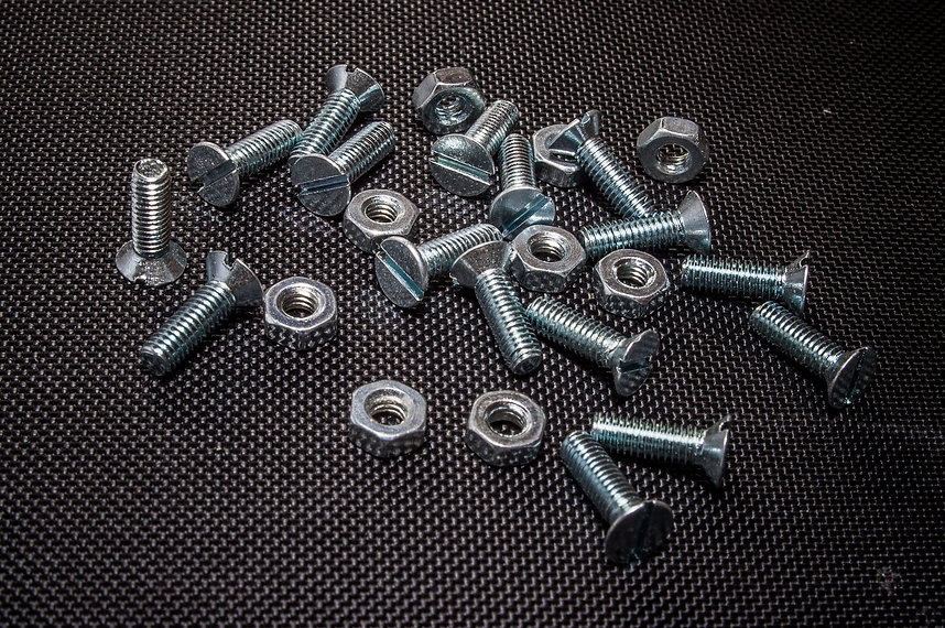 screw-mother-metal-iron-60060.jpeg