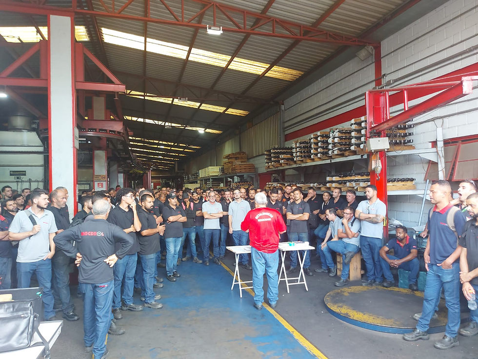 Sindicato realiza assembleia conjunta dos trabalhadores da Mocdrol de Mococa e Arceburgo