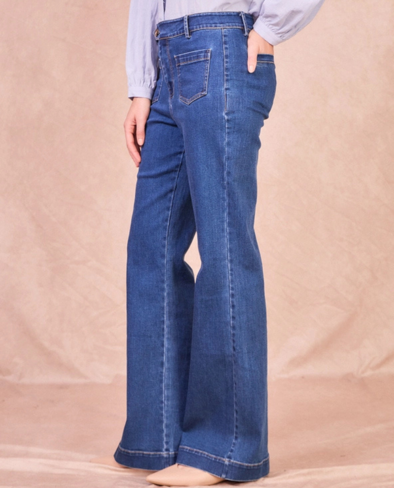 Thumbnail: Calie Paris Prunelle Blue Flared Jeans 4