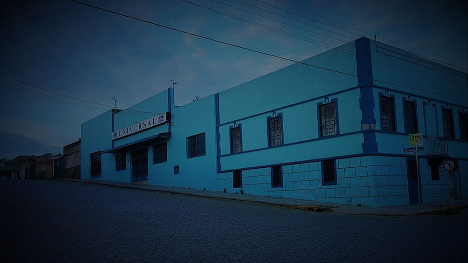 imagem do supermercado local Universal, fachada matriz