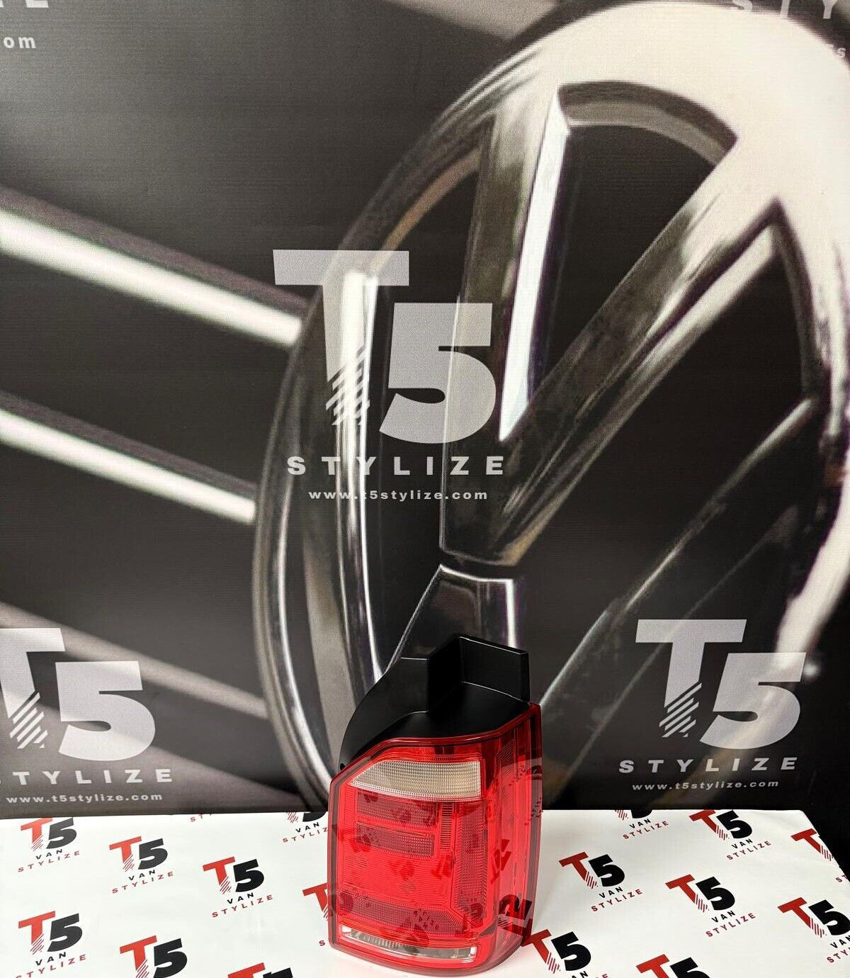 GENUINE VW T6 Transporter Caravelle Drivers Rear Light Tailgate Model 7E0945208