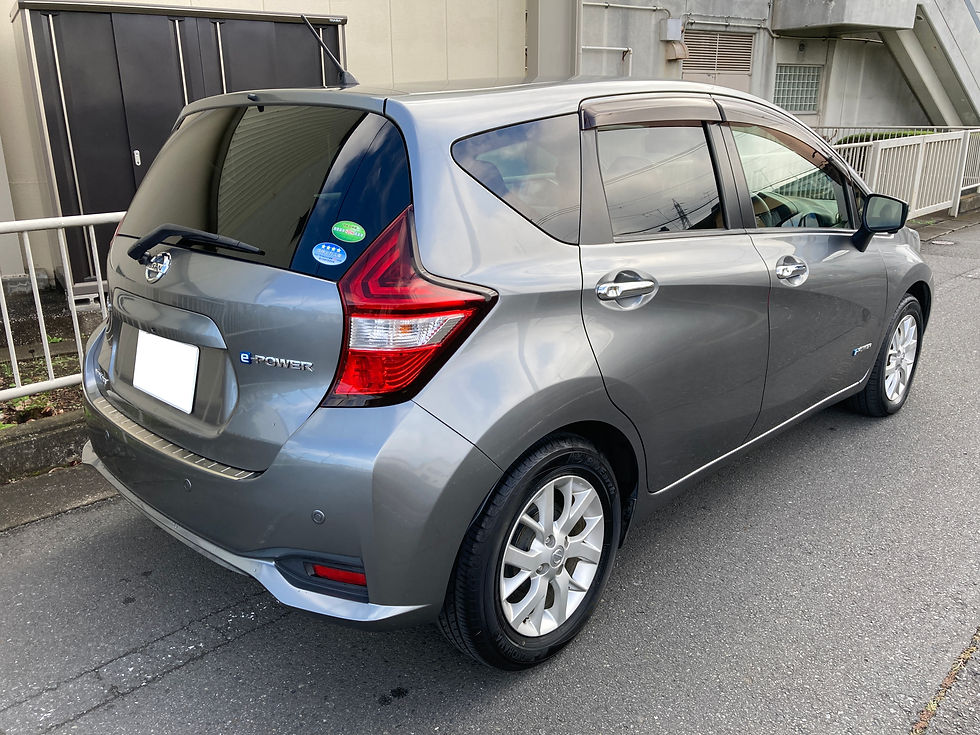 ノートの右後ろ