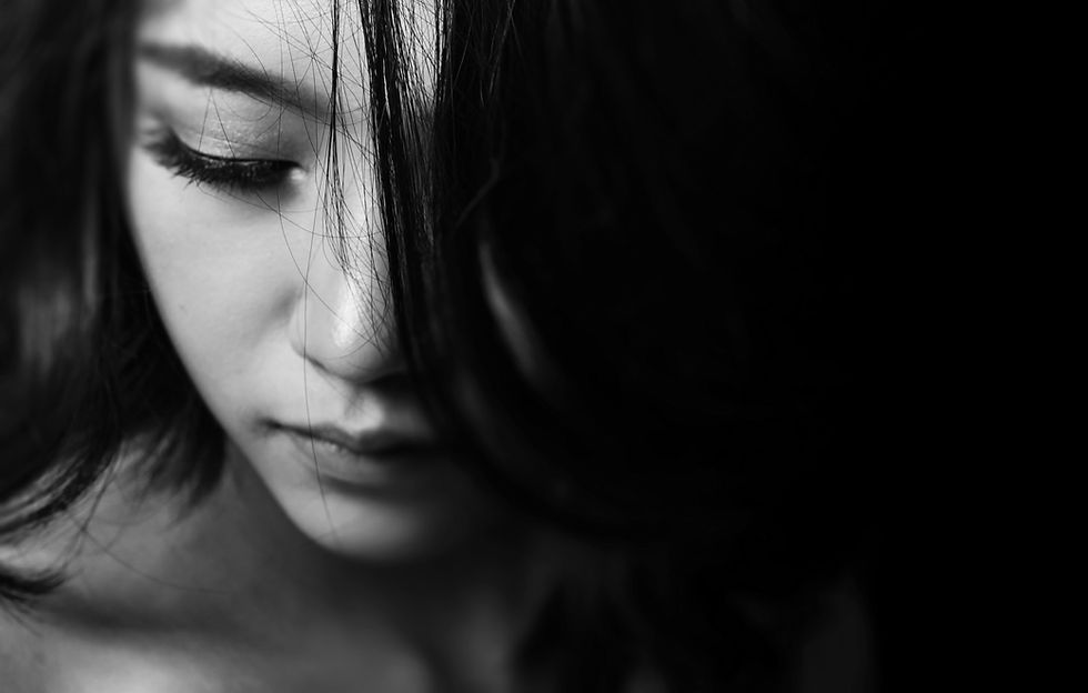 Black and white photo of young women