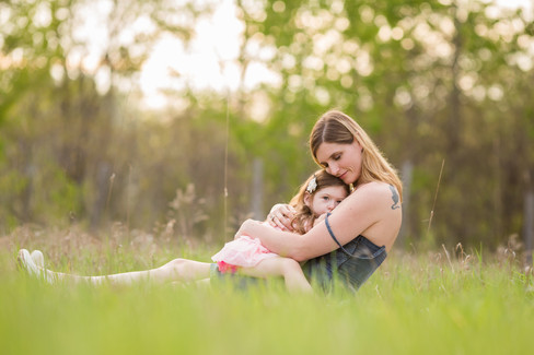 Nicole Nursing Mini-8.jpg